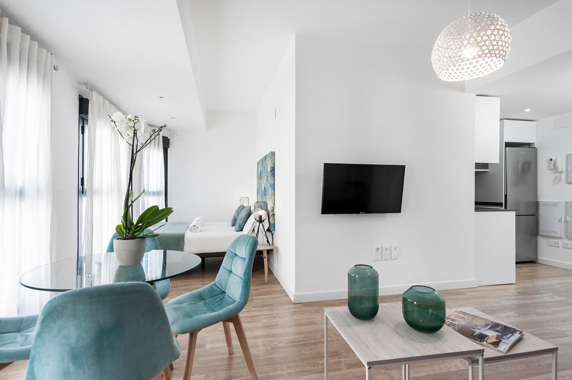 Apartamentos Isabella By Concept Flats Гранада Екстериор снимка