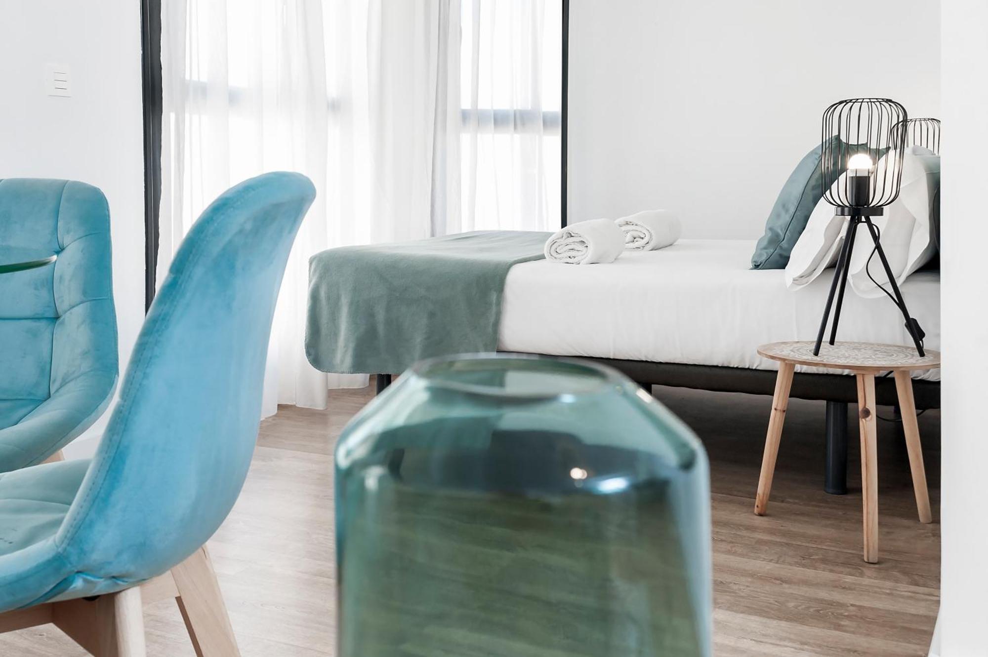 Apartamentos Isabella By Concept Flats Гранада Екстериор снимка